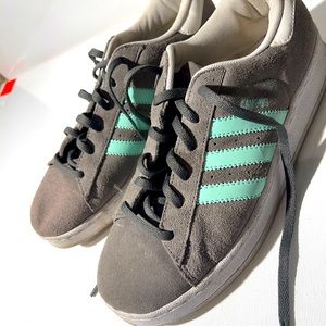 Adidas sneakers size 6.5
